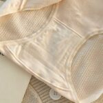 seamless pure cotton underwear for women breathable skin friendly floral patterned summer triangle panties middle waist design