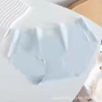 seamless ice silk cotton underwear triangle mid waist briefs sweet cute summer thin pure cotton crotch large size briefs