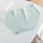seamless ice silk cotton underwear triangle mid waist briefs sweet cute summer thin pure cotton crotch large size briefs