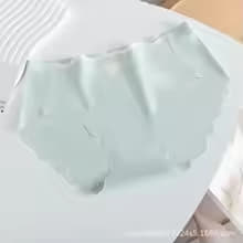 seamless ice silk cotton underwear triangle mid waist briefs sweet cute summer thin pure cotton crotch large size briefs