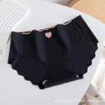 seamless ice silk cotton underwear triangle mid waist briefs sweet cute summer thin pure cotton crotch large size briefs